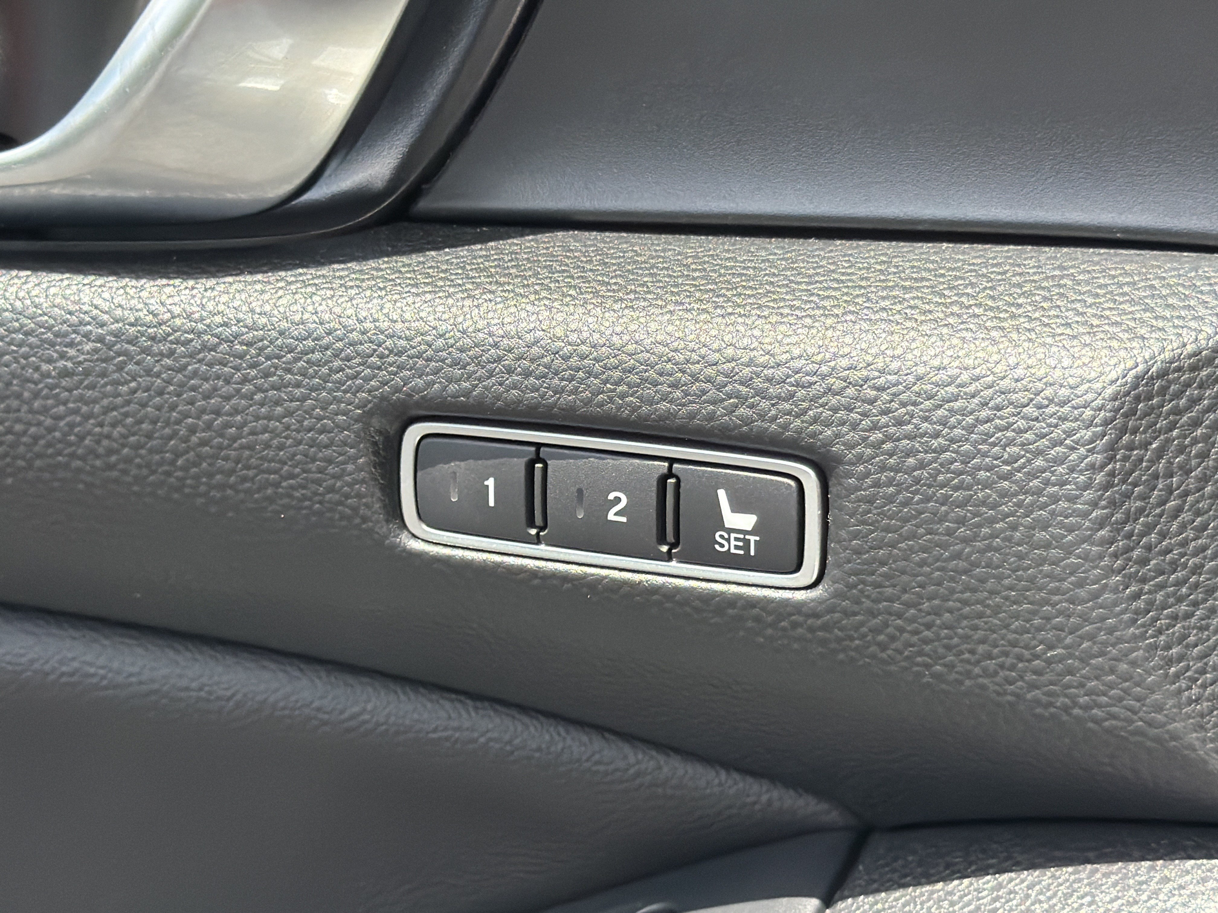 Used 2020 Honda Accord EX-L image 15