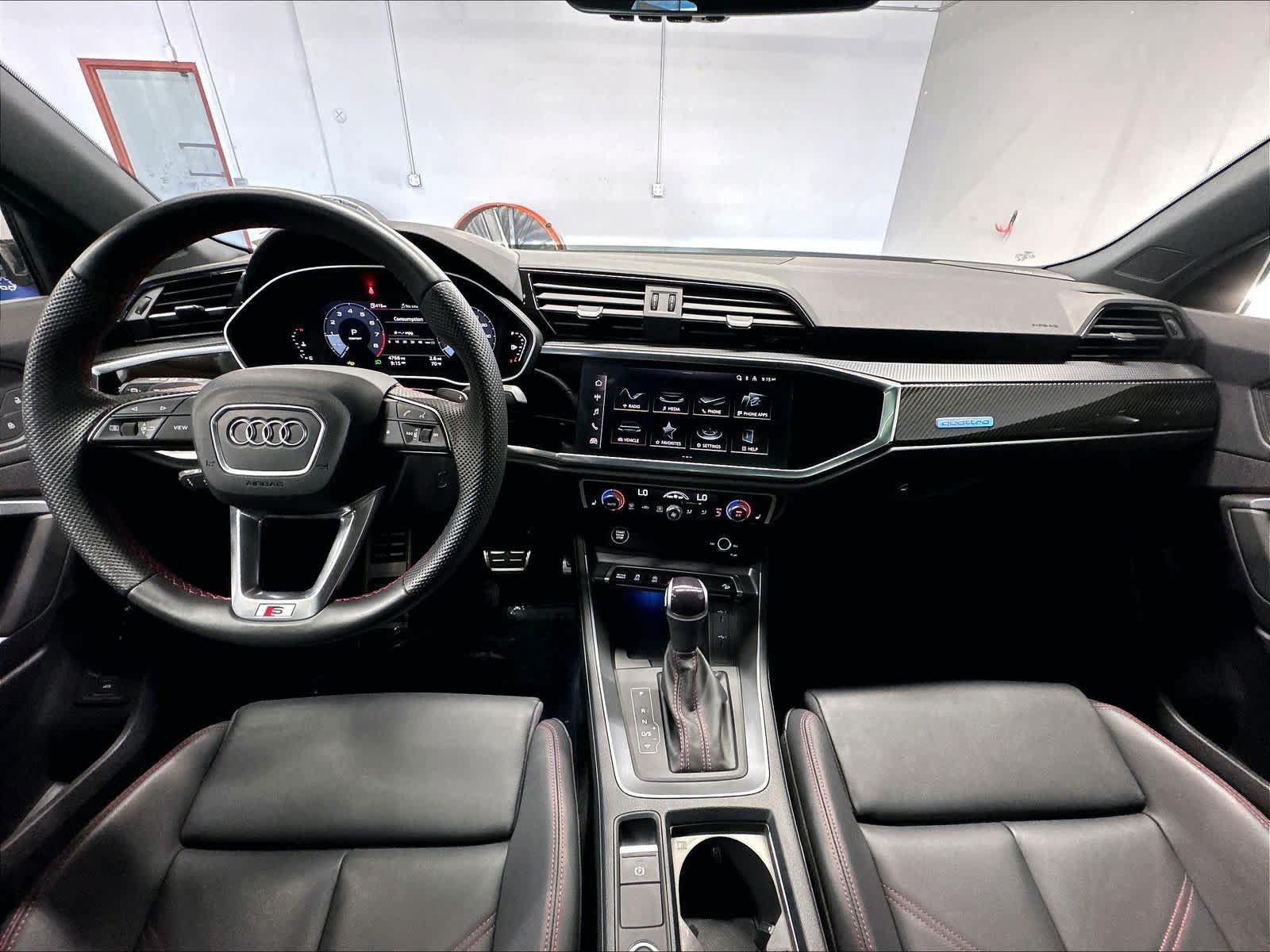 Certified 2025 Audi Q3 2.0T Premium Plus w/ Premium Plus Package AWD/4WD image 16