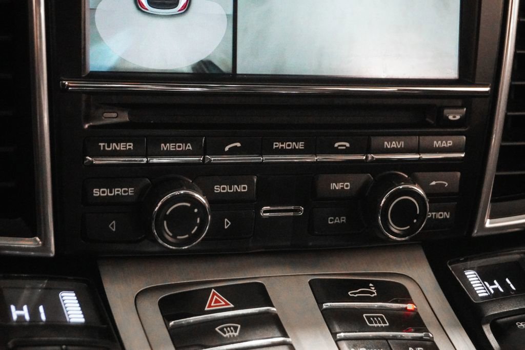 Used 2014 Porsche Panamera Turbo image 23