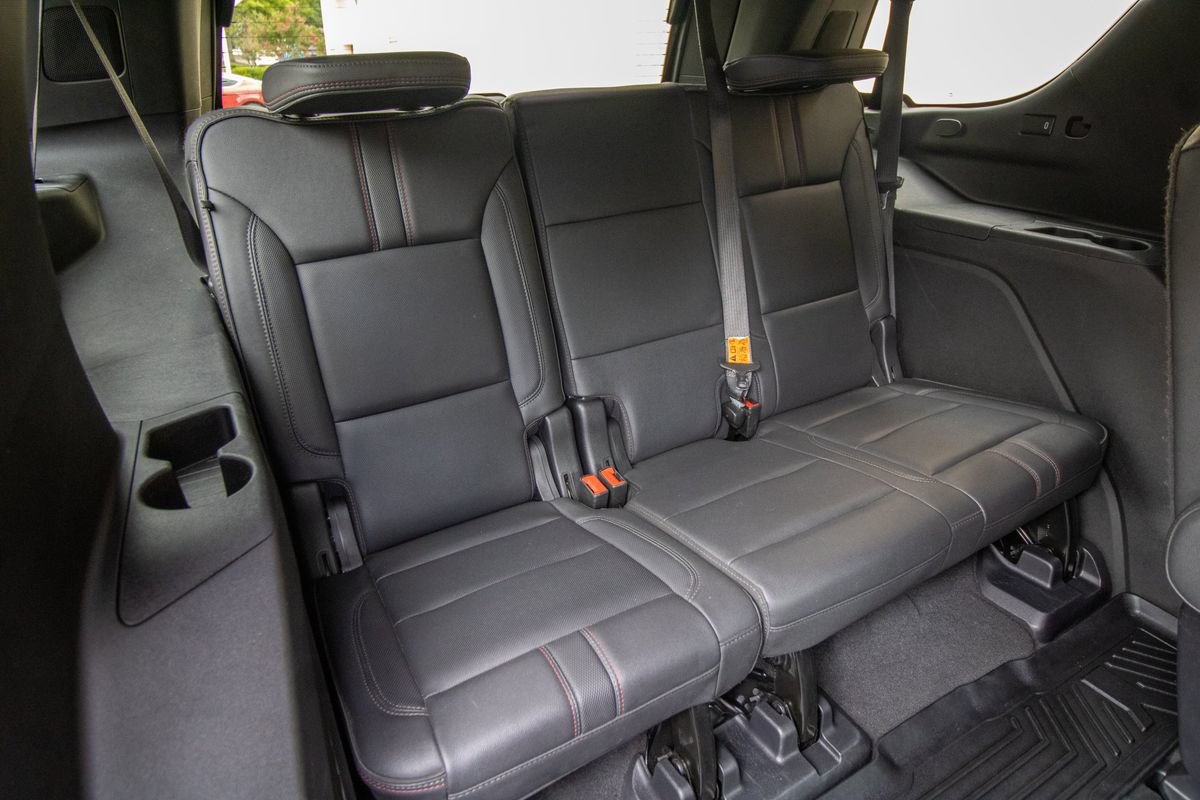 Used 2022 Chevrolet Tahoe RST w/ Luxury Package AWD/4WD image 20