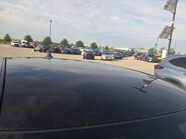 Used 2020 Nissan Leaf SV w/ SV Technology Package FWD image 9