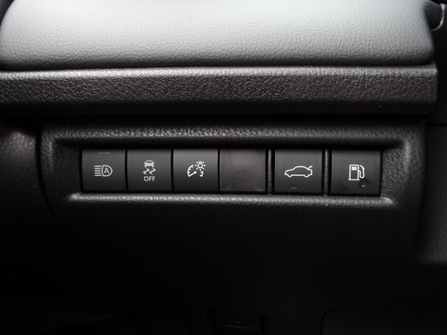New 2026 Toyota Camry XSE FWD image 30