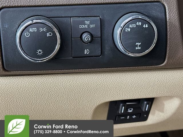 Used 2012 Chevrolet Avalanche LT AWD/4WD image 10