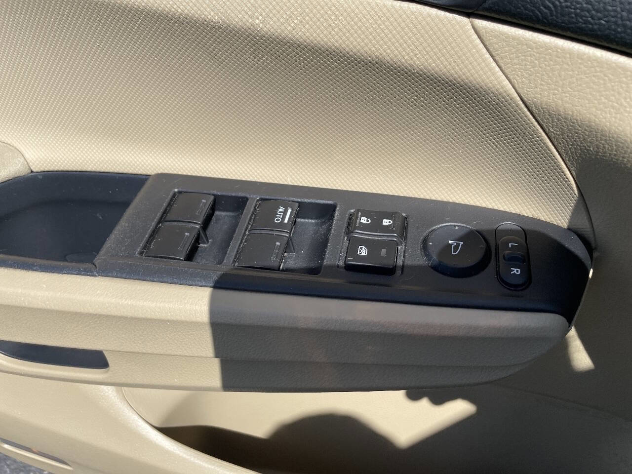 Used 2012 Honda Accord LX image 14