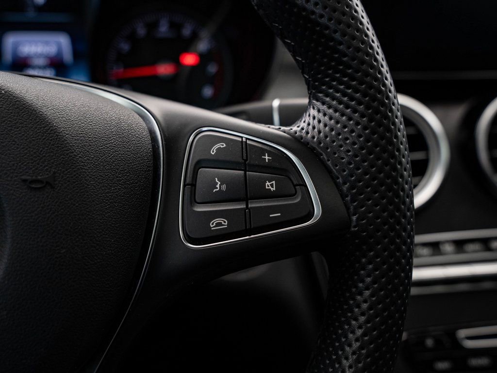 Used 2019 Mercedes-Benz GLC 300 4MATIC Coupe image 30