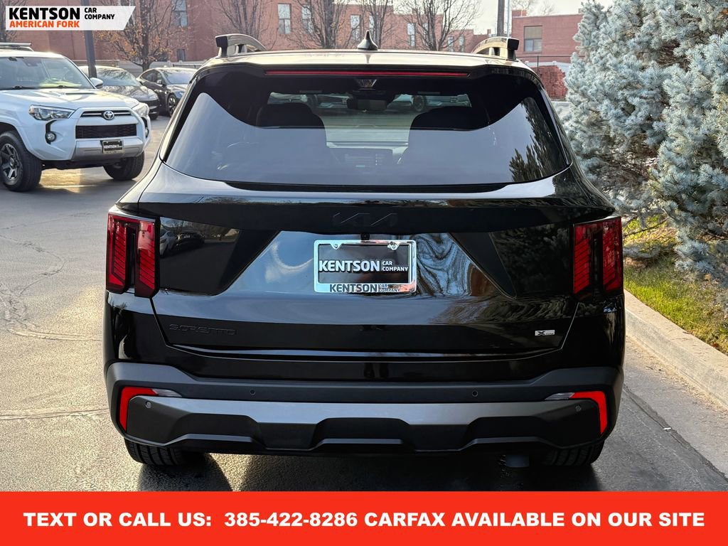 Used 2025 Kia Sorento SX Prestige w/ Sage Leather Package image 7