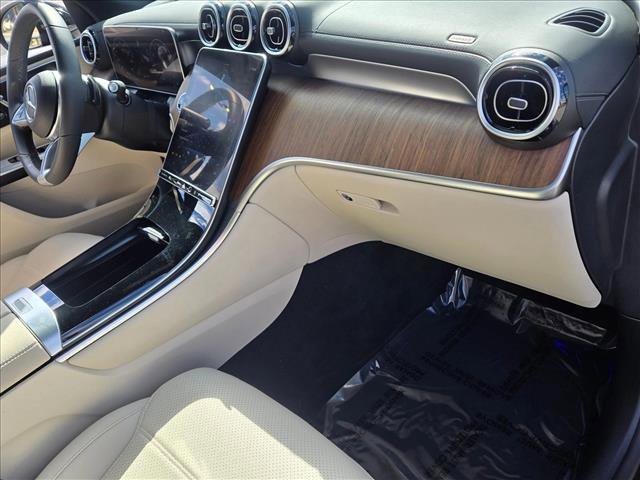 Used 2024 Mercedes-Benz GLC 300 4MATIC image 20