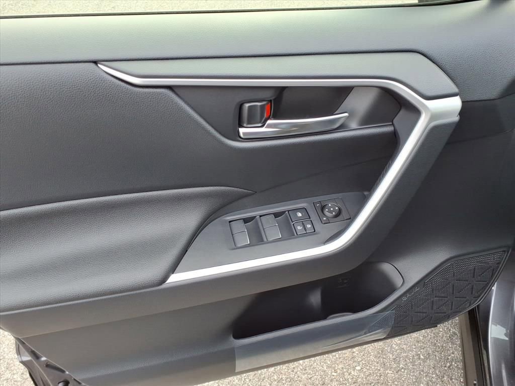 New 2025 Toyota RAV4 XLE image 9