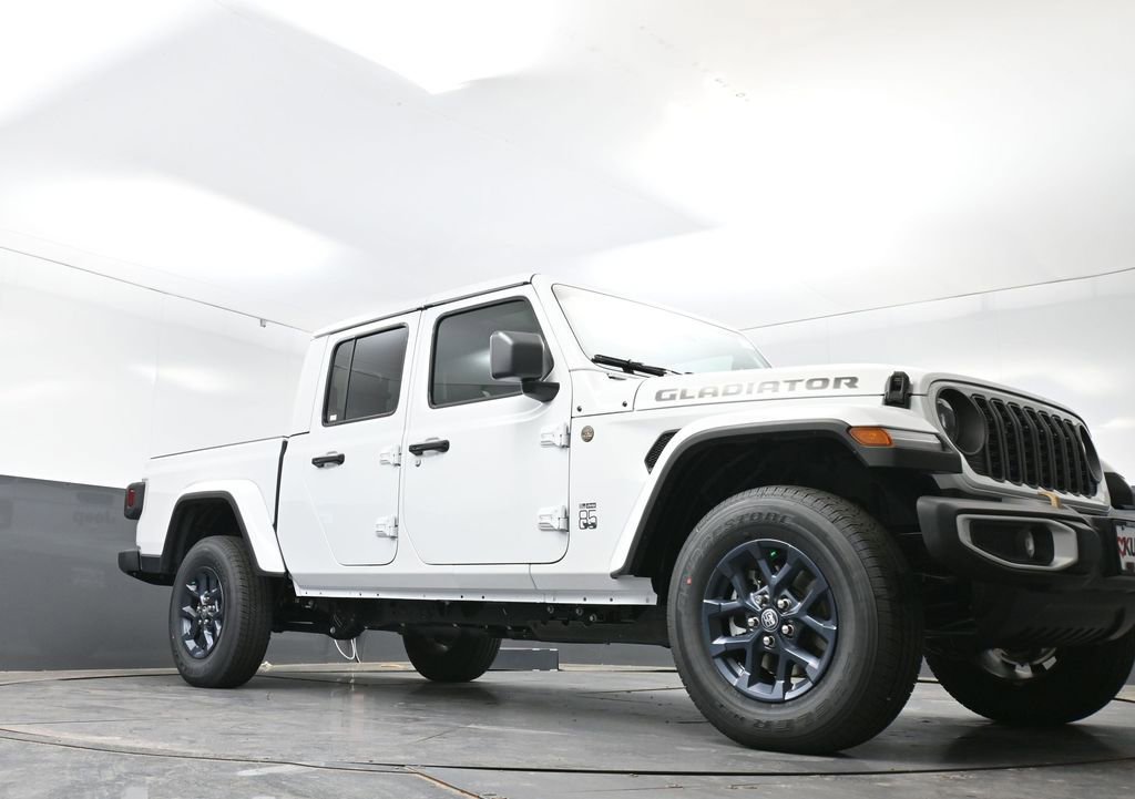 New 2026 Jeep Gladiator Sport AWD/4WD image 42