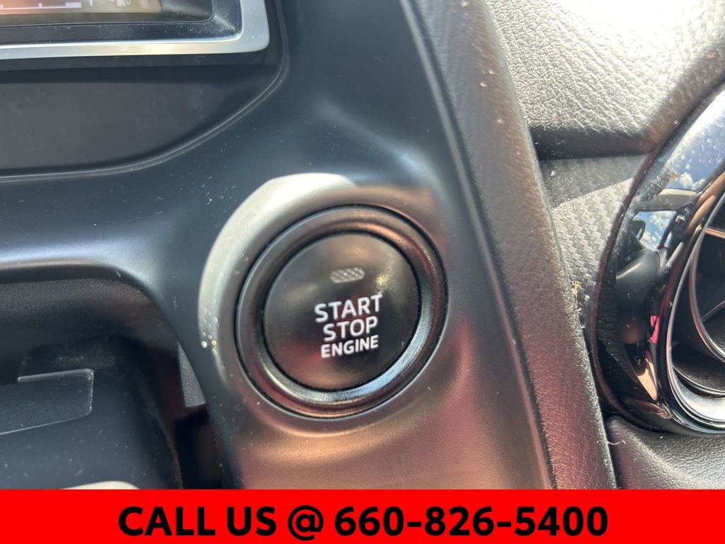 Used 2017 Toyota Yaris iA FWD image 19