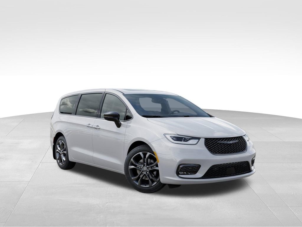 New 2026 Chrysler Pacifica Select FWD image 5