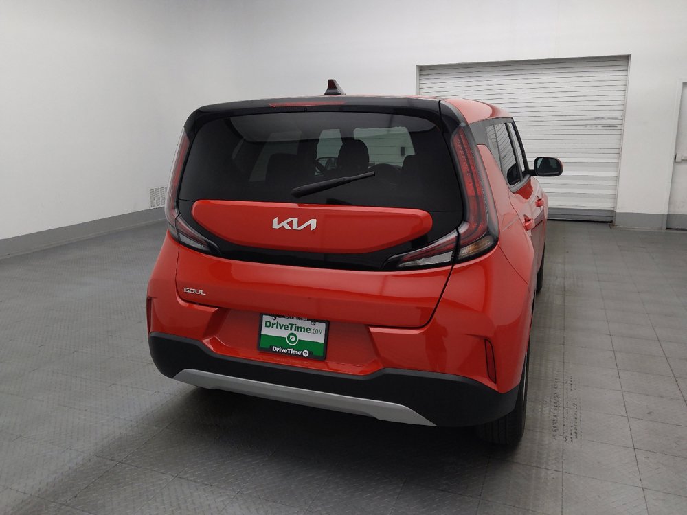 Used 2024 Kia Soul LX w/ Option Group 015 FWD image 7