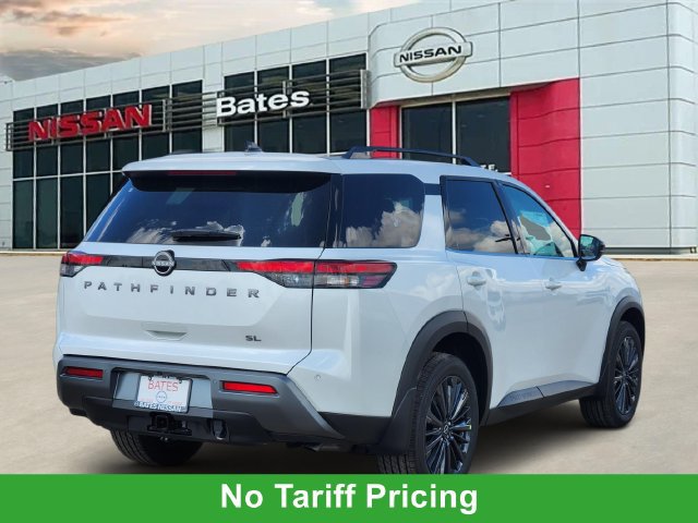 New 2026 Nissan Pathfinder SL FWD image 4
