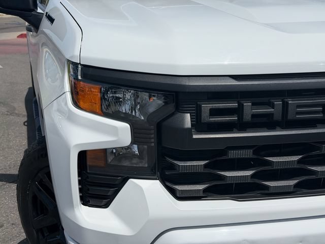 Used 2023 Chevrolet Silverado 1500 Custom w/ LPO, Dark Essentials Package AWD/4WD image 5