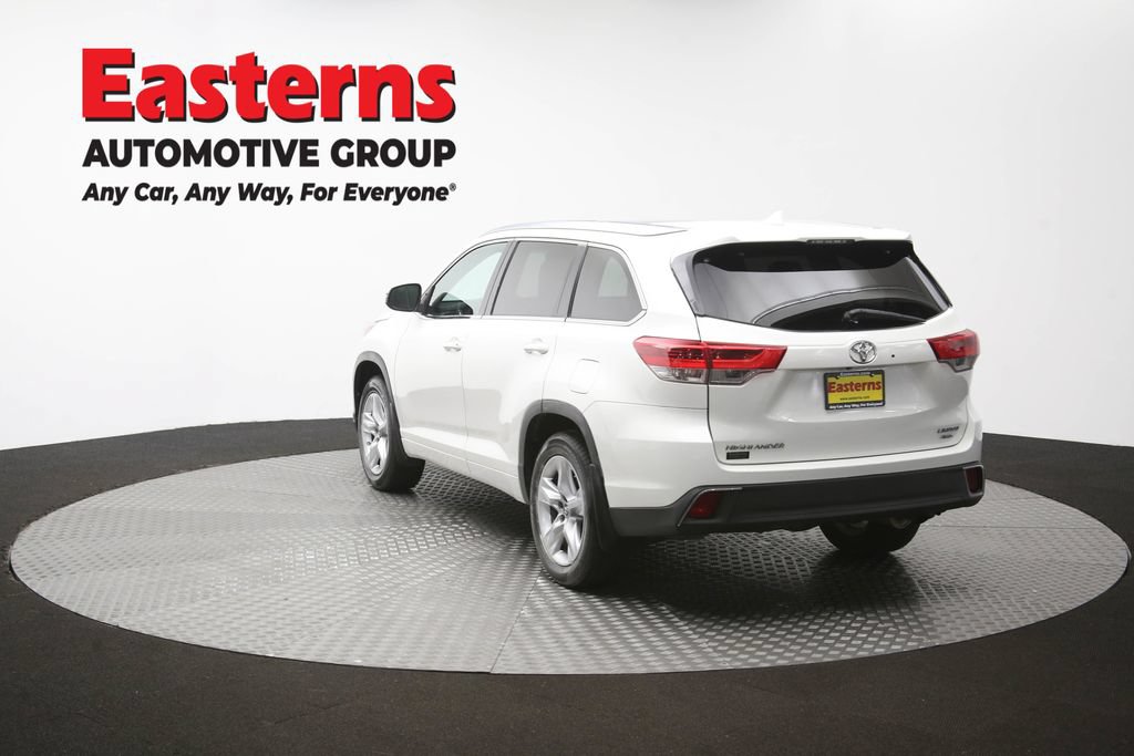Used 2017 Toyota Highlander Limited Platinum AWD/4WD image 71