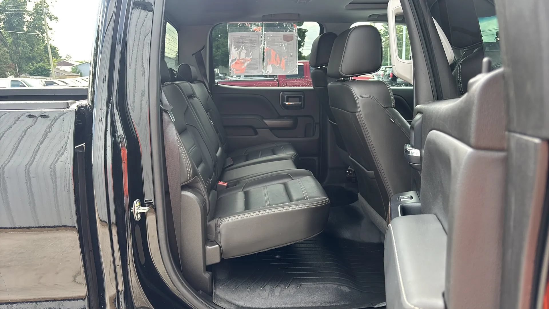 Used 2019 GMC Sierra 3500 Denali AWD/4WD image 16