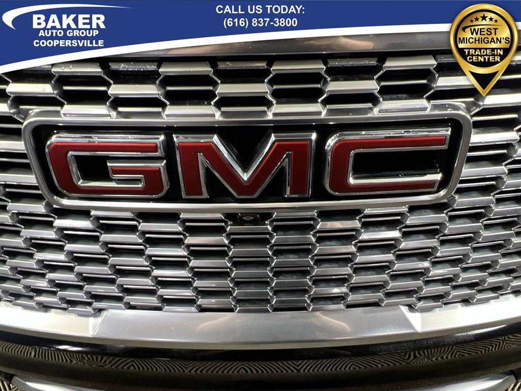 Used 2021 GMC Yukon Denali w/ Denali Premium Package image 32