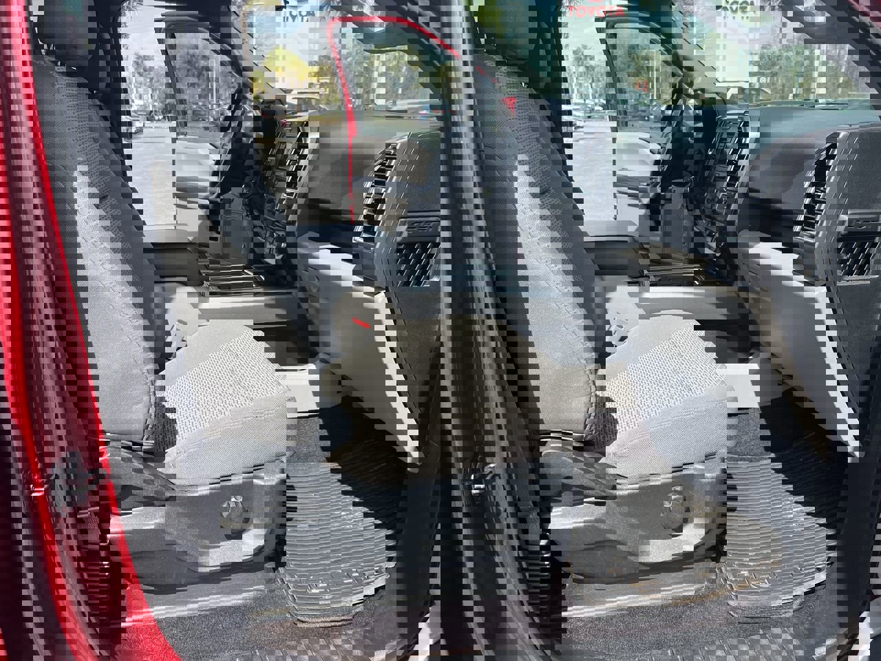 Used 2016 Ford F150 XLT image 34