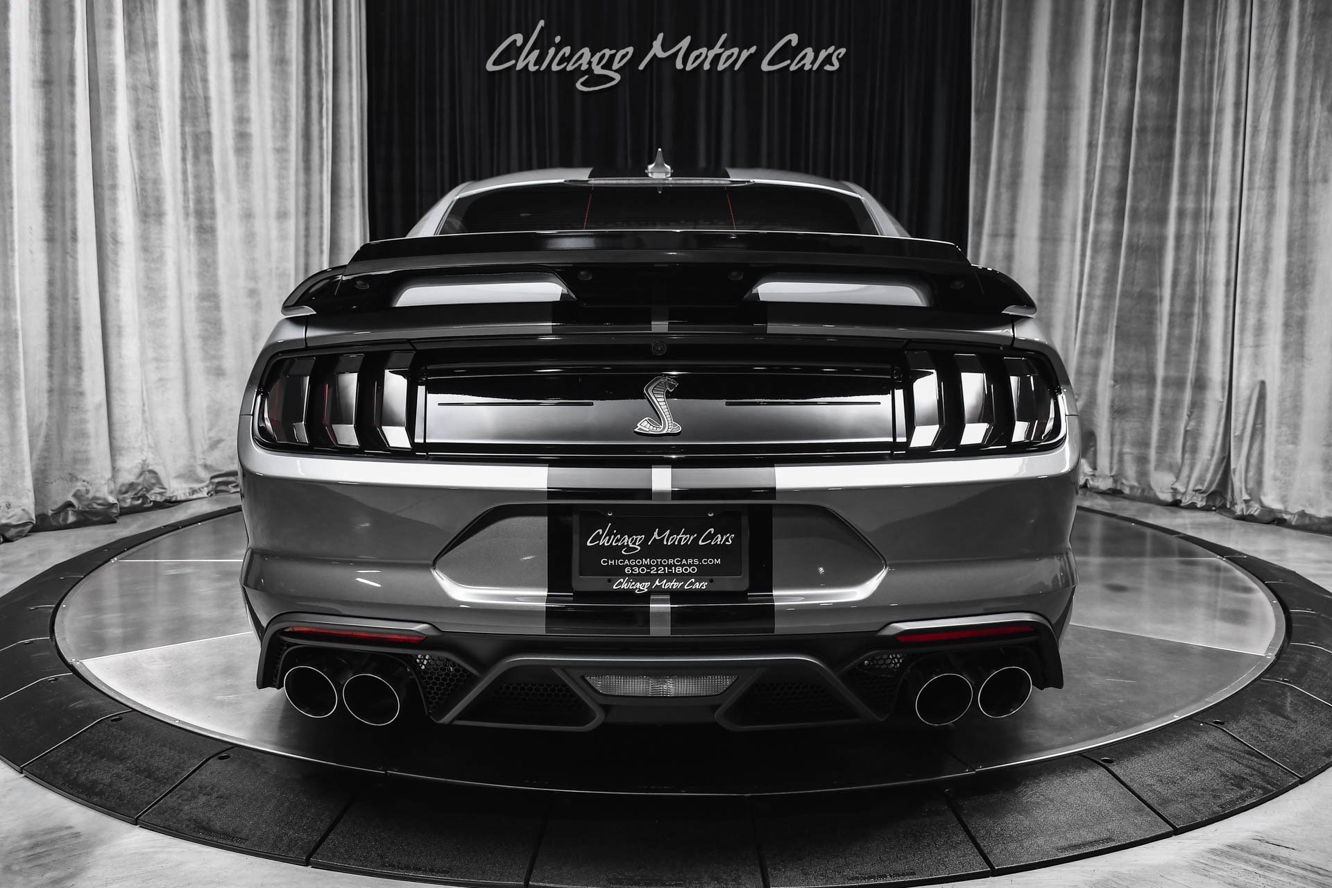 Used 2021 Ford Mustang Shelby GT500 w/ Technology Package RWD image 4
