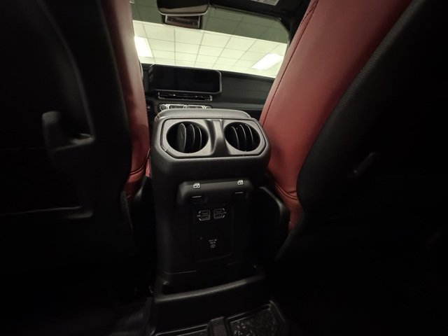 Used 2024 Jeep Wrangler Unlimited Rubicon 392 image 8