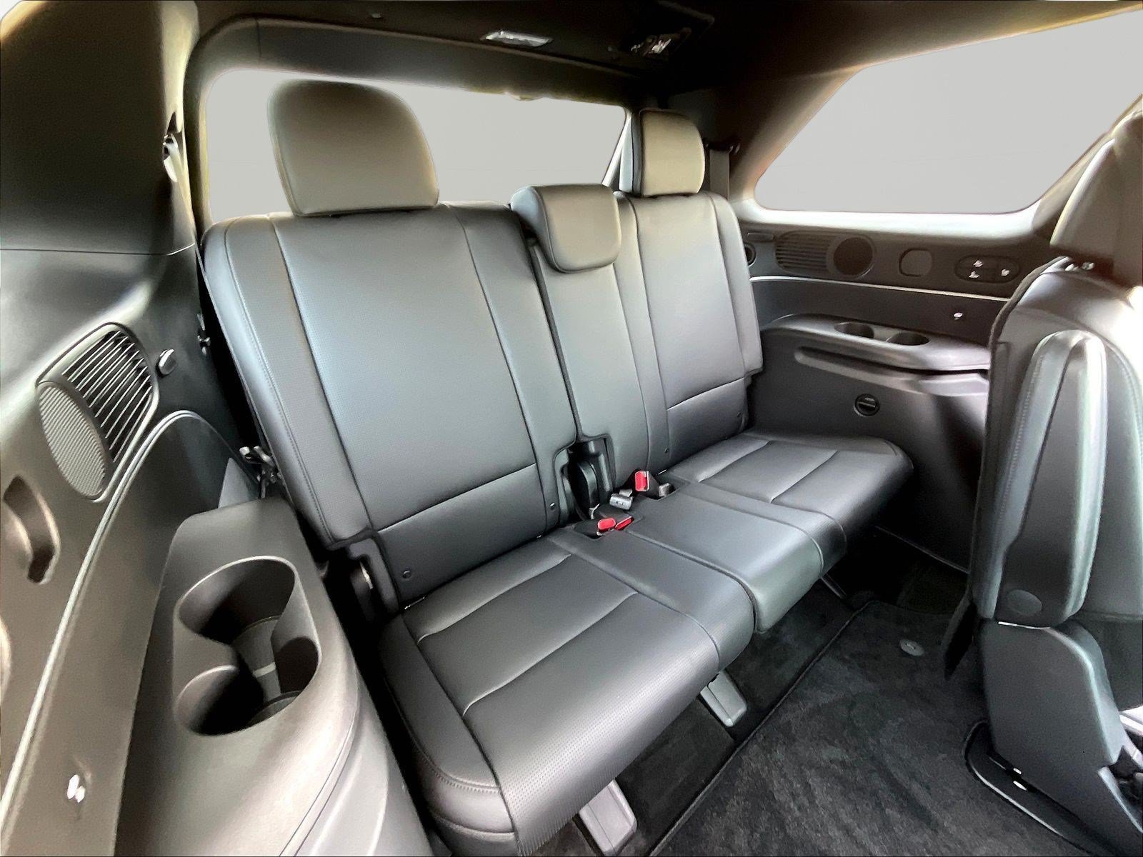 Used 2026 Hyundai Palisade Calligraphy AWD/4WD image 25
