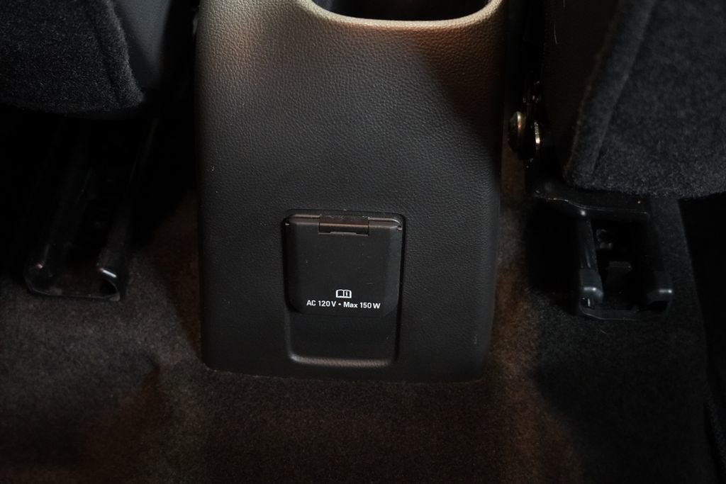 Used 2022 Chevrolet Trax LT w/ Sport Edition image 23