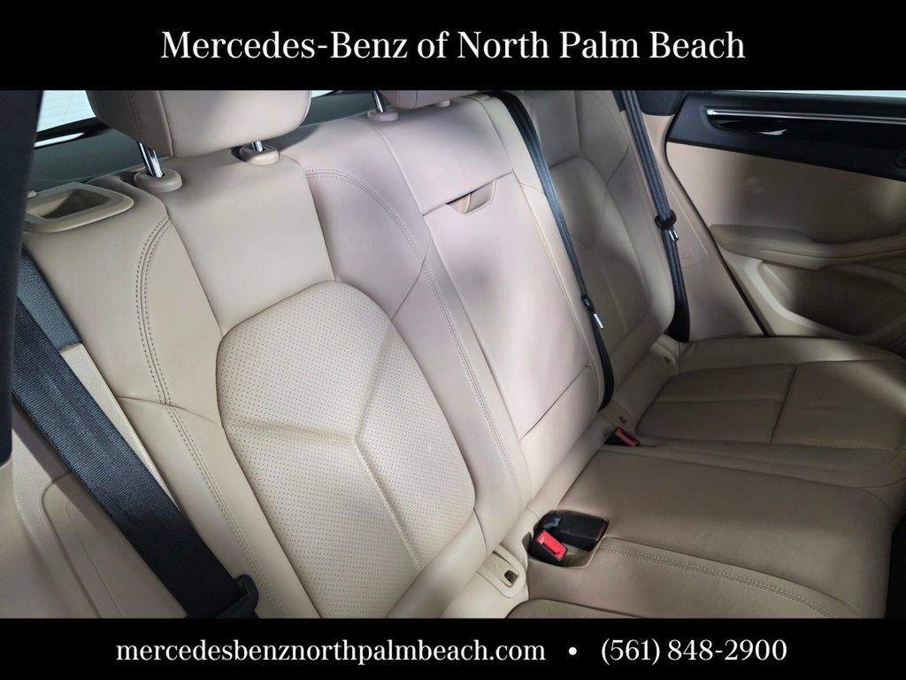 Used 2021 Porsche Macan AWD/4WD image 27