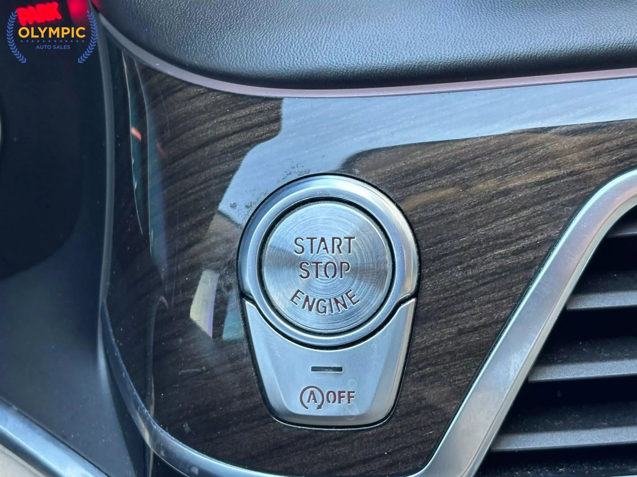 Used 2016 BMW 740i w/ Executive Package 2 image 34