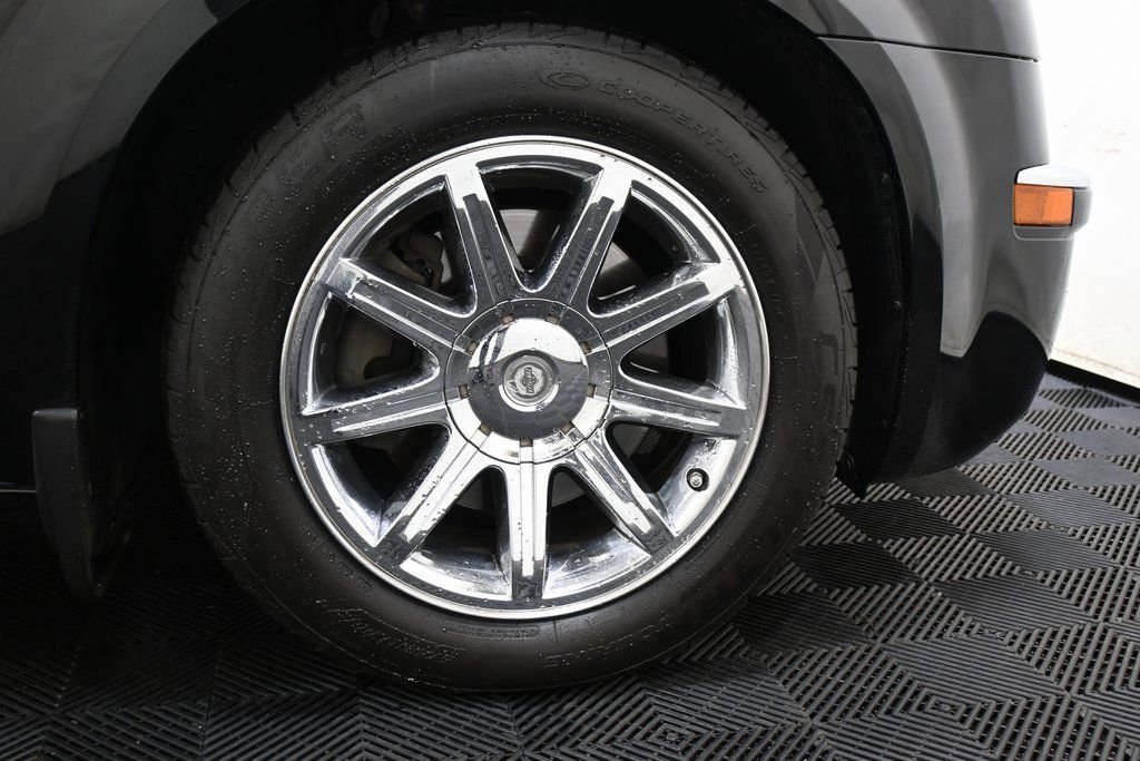 Used 2006 Chrysler 300 C w/ Sound Group II image 32