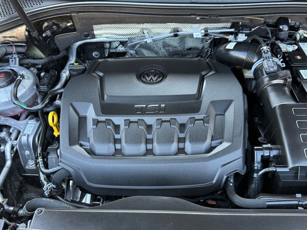Used 2023 Volkswagen Tiguan SE image 29