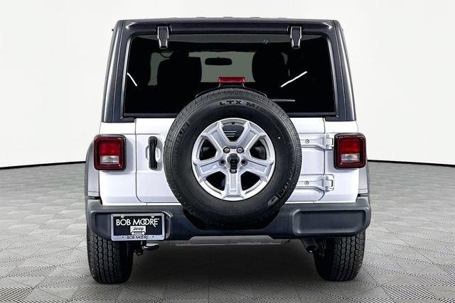 Used 2023 Jeep Wrangler Sport AWD/4WD image 5