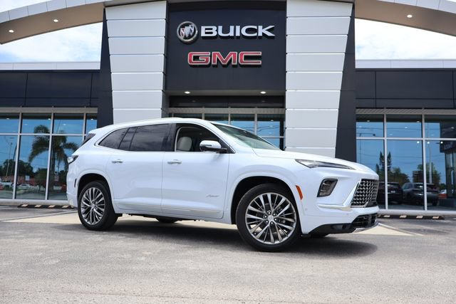 New 2026 Buick Enclave Avenir w/ Super Cruise Package AWD/4WD image 1