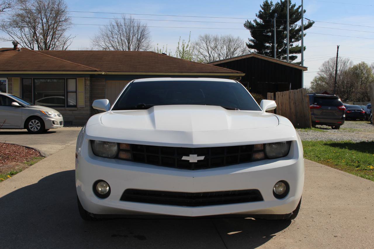 Used 2012 Chevrolet Camaro LS RWD image 3