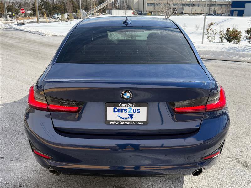 Used 2020 BMW 330i Sedan w/ Executive Package image 5