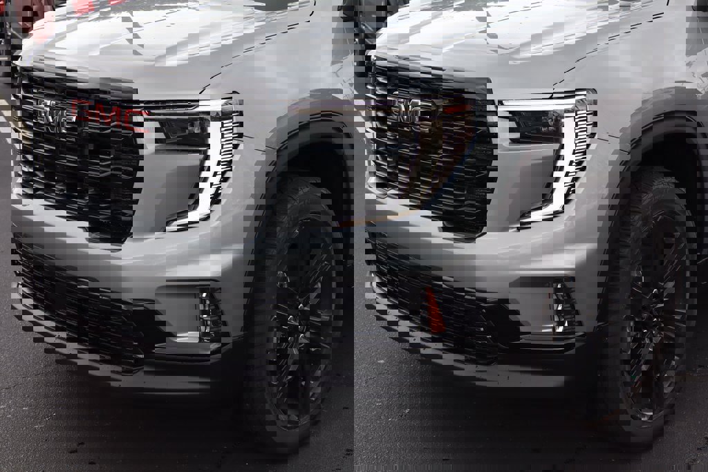 New 2025 GMC Acadia Elevation w/ Elevation Premium Package image 4