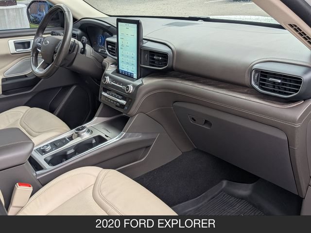 Used 2020 Ford Explorer Platinum w/ Premium Technology Package AWD/4WD image 27