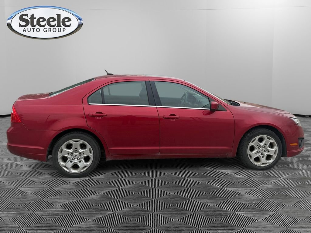 Used 2011 Ford Fusion SE w/ 202A Rapid Spec Order Code FWD image 6