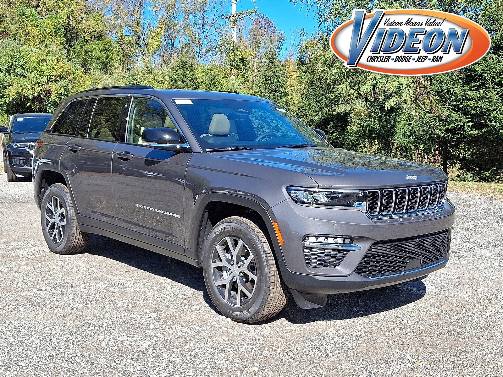 New 2025 Jeep Grand Cherokee Limited