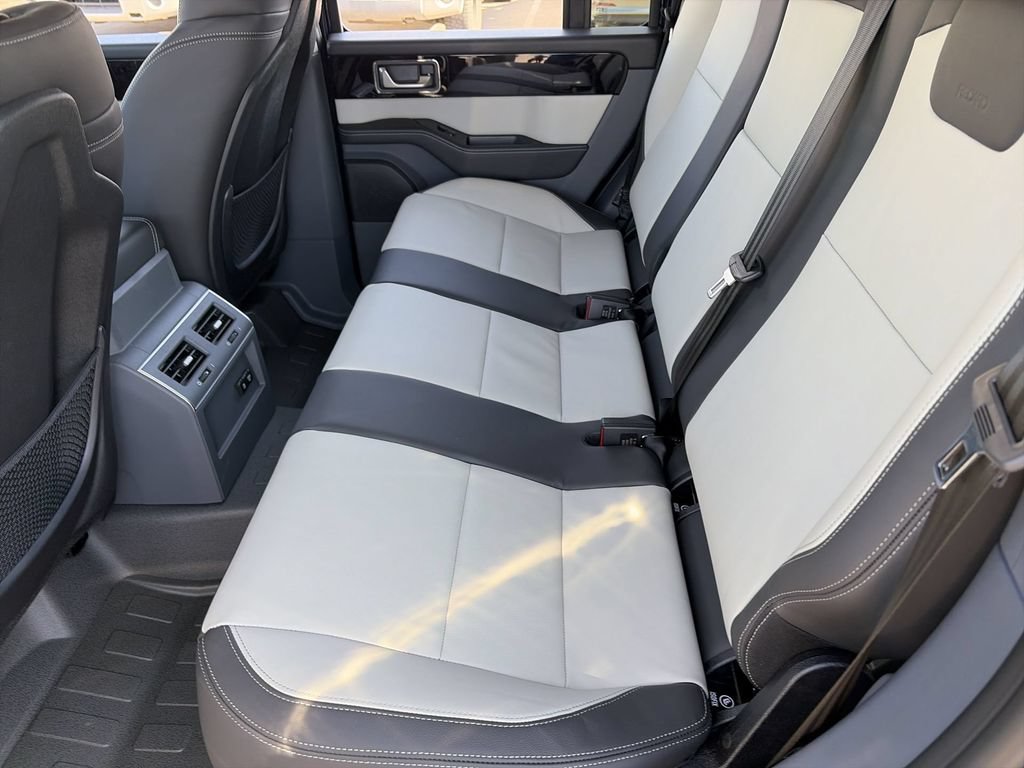 New 2026 INEOS Grenadier Station Wagon AWD/4WD image 23