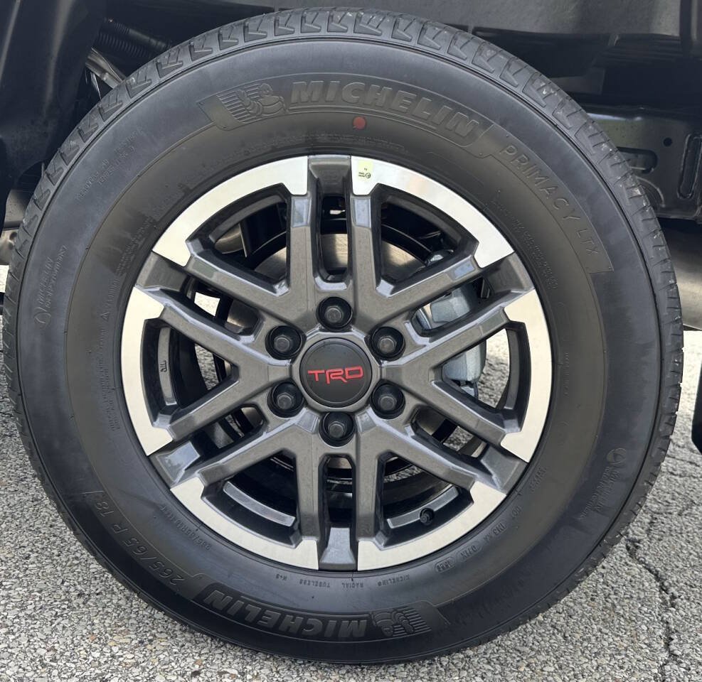 Used 2026 Toyota Tacoma TRD Sport AWD/4WD image 5