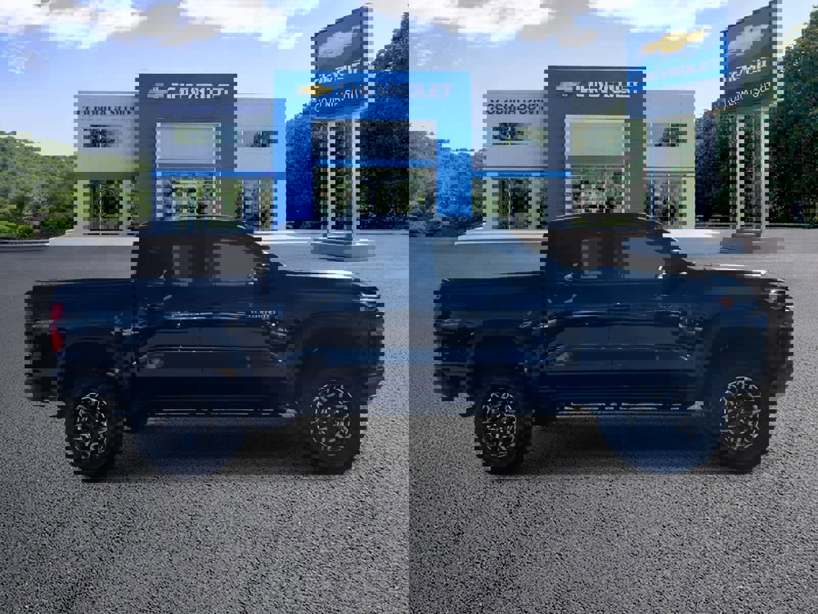 Certified 2024 Chevrolet Colorado ZR2 w/ ZR2 Convenience Package III image 7