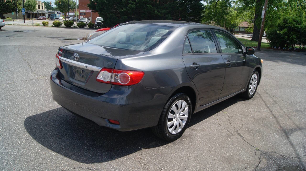 Used 2012 Toyota Corolla LE image 3