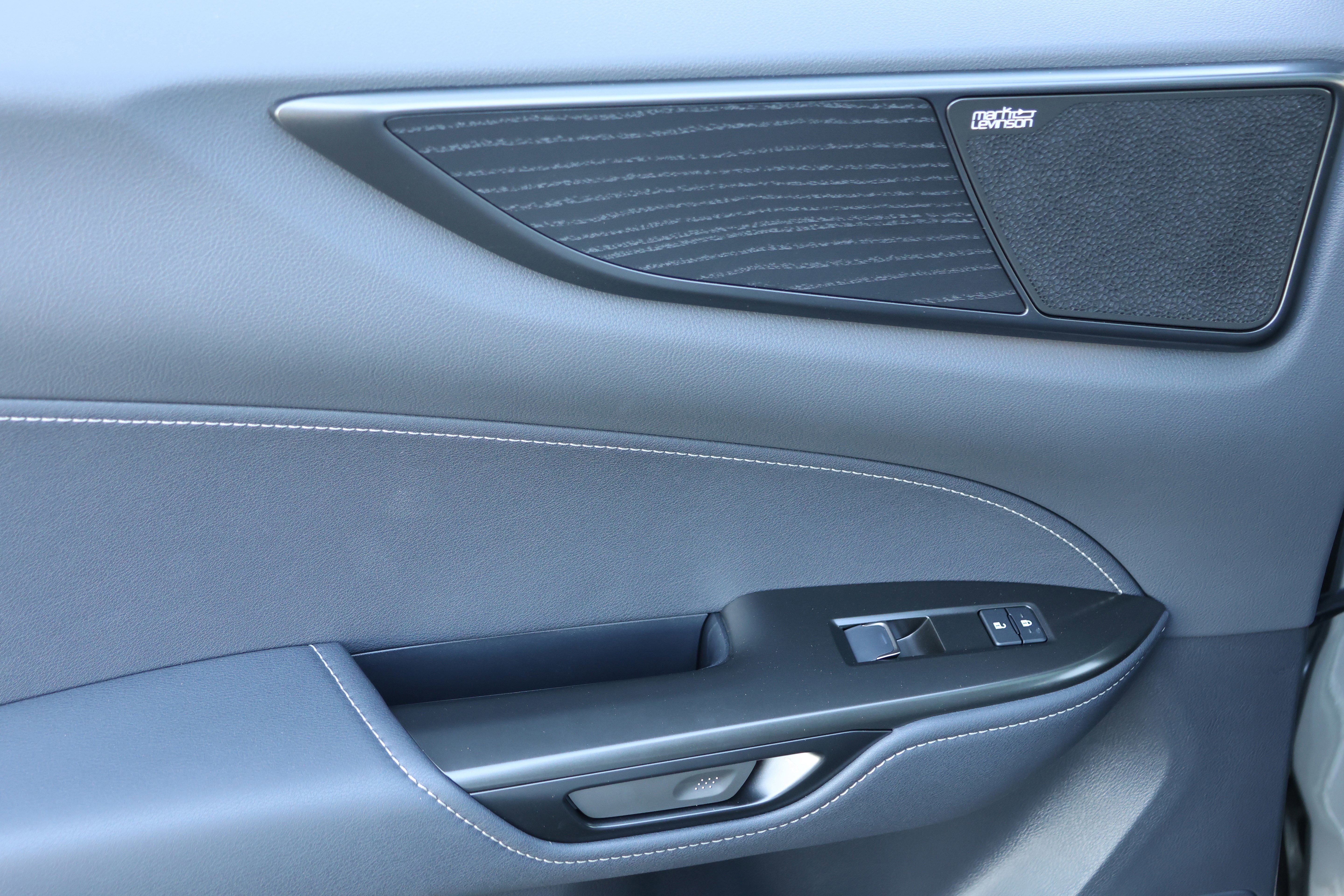 Certified 2025 Lexus NX 450h+ AWD w/ Luxury Package image 39