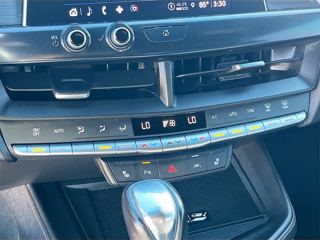 Used 2024 Cadillac CT4 Sport w/ Technology Package image 15