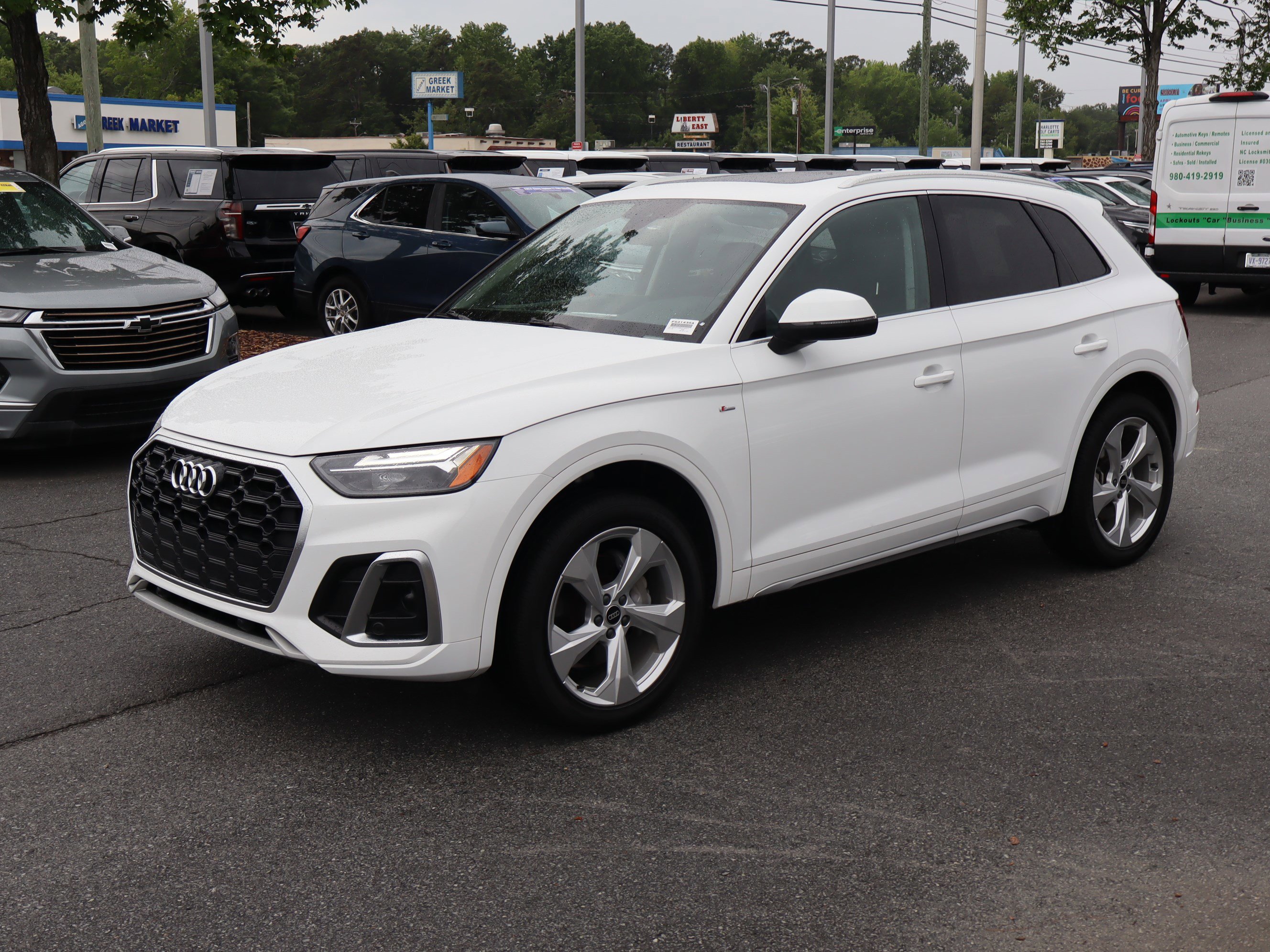 Used 2022 Audi Q5 2.0T Premium Plus AWD/4WD image 5