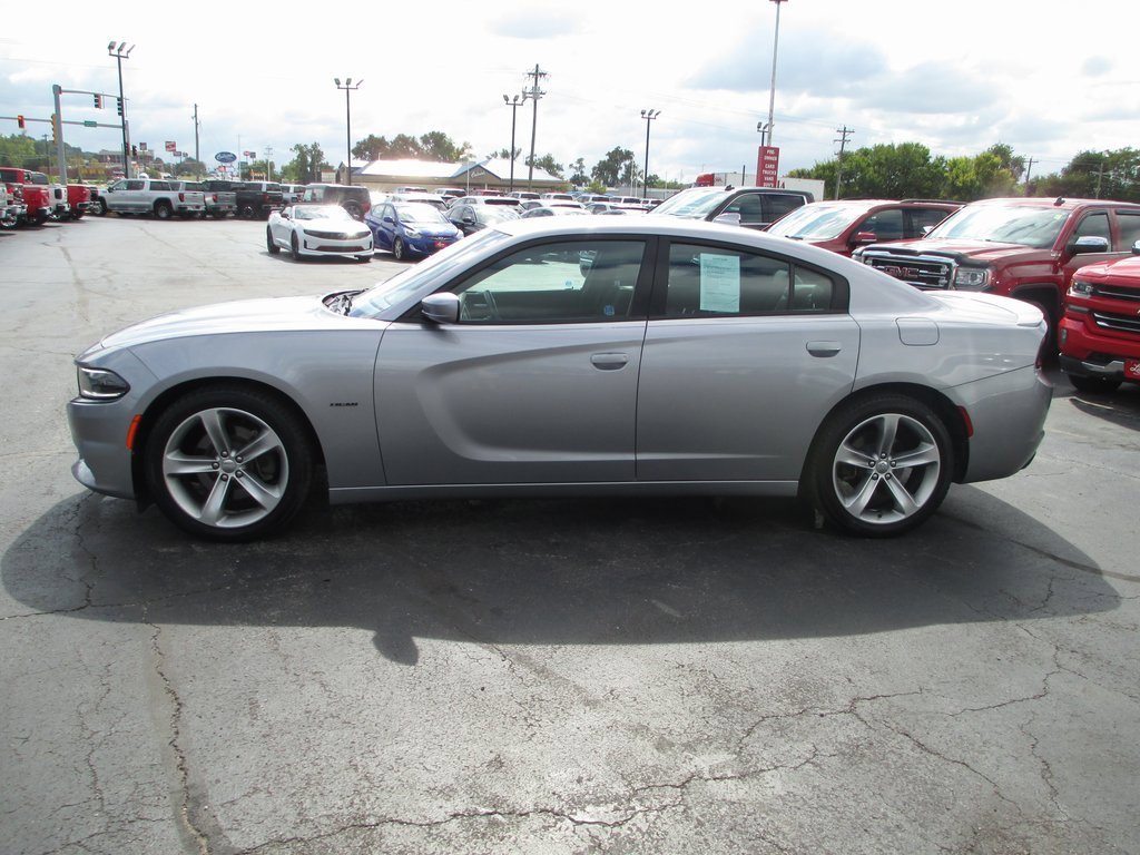 Used 2016 Dodge Charger R/T image 7
