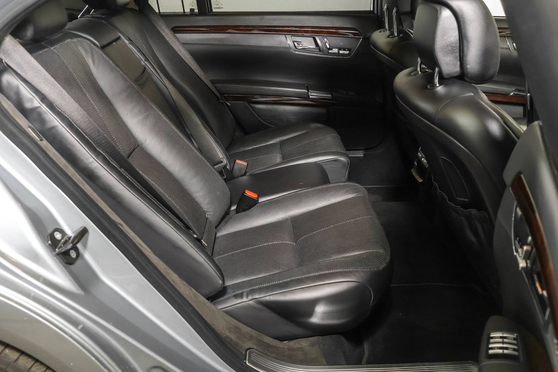 Used 2007 Mercedes-Benz S 600 image 44