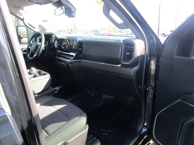 Certified 2024 Chevrolet Silverado 3500 LT w/ Safety Package image 25