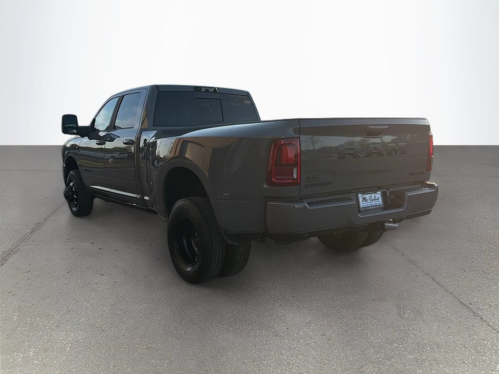 New 2026 RAM 3500 Laramie AWD/4WD image 6