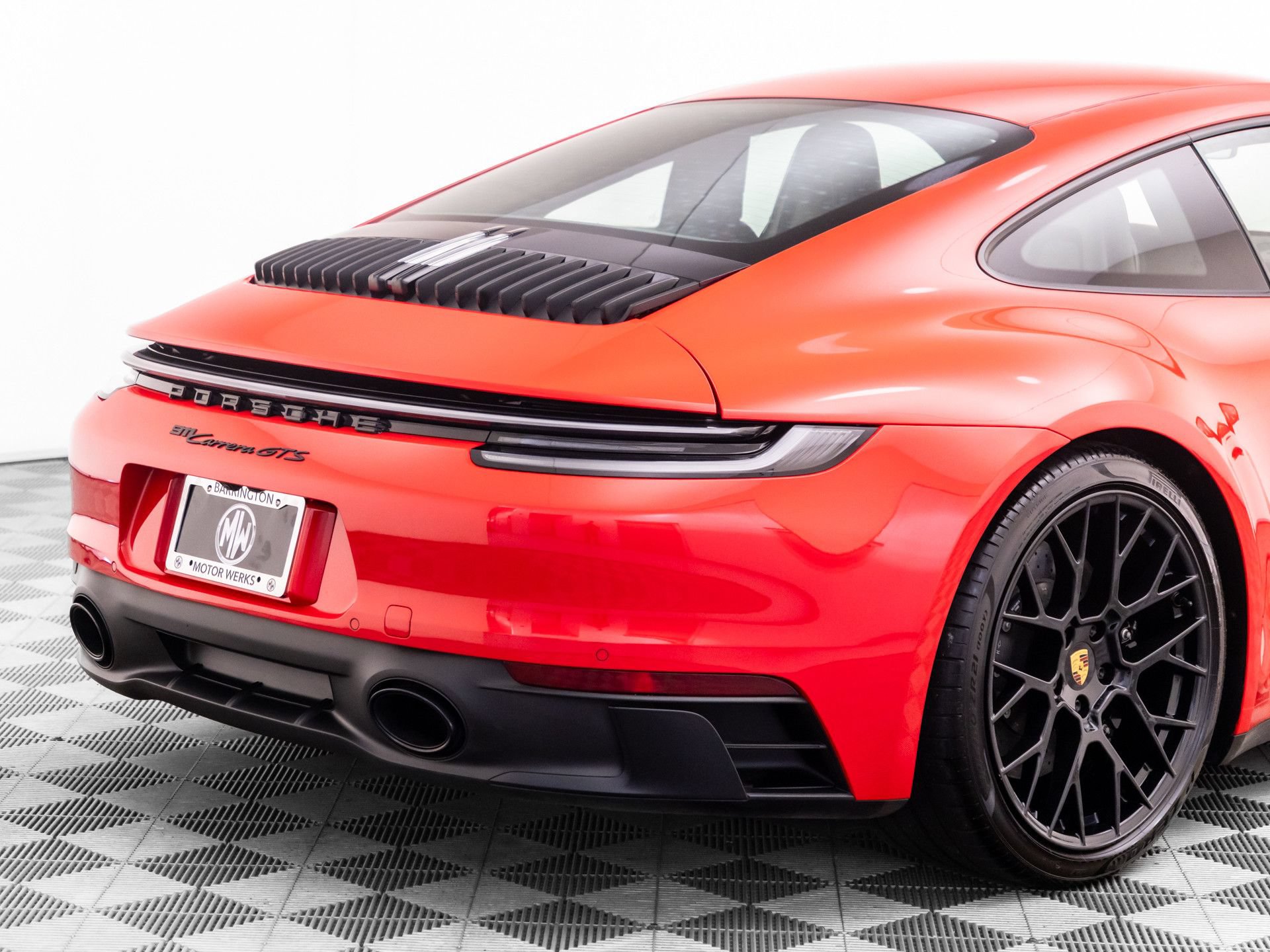 Certified 2023 Porsche 911 Carrera GTS RWD image 32